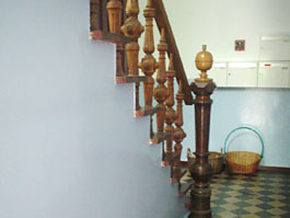 Nachher: Treppenhaus nach der Instandsetzung